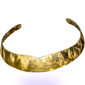 Vintage style Gold hammered Textured brass cuff necklace